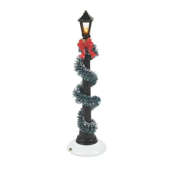 Department 56 Small Town Street Lamps< Village Accessories